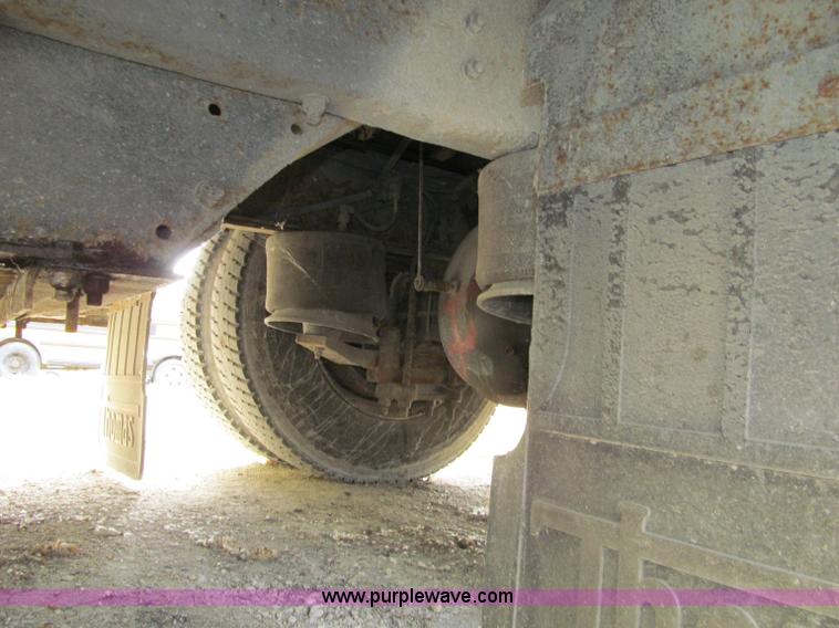 image for item A8366 2002 Thomas Built Saf-T-Liner MVP EF school bus