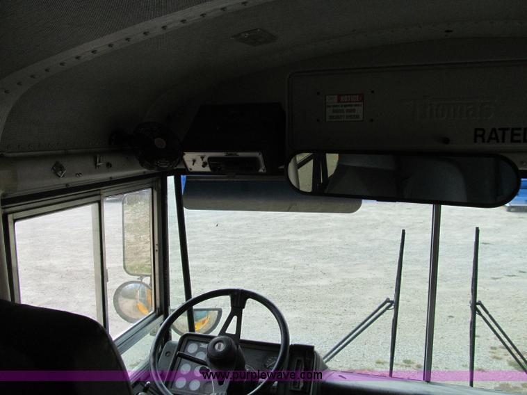 image for item A8366 2002 Thomas Built Saf-T-Liner MVP EF school bus
