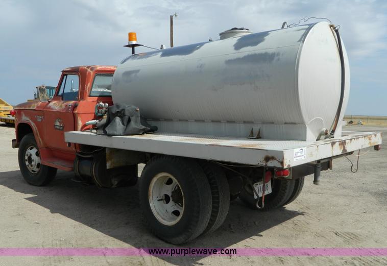 image for item B3919 1968 Dodge 500 water truck