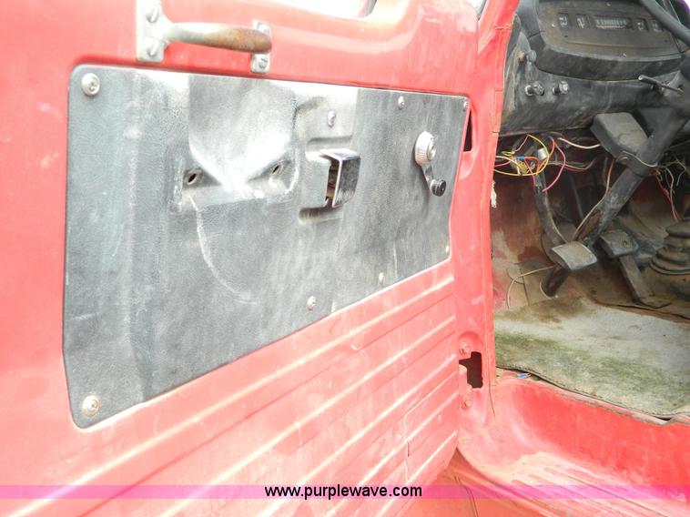 image for item B3919 1968 Dodge 500 water truck