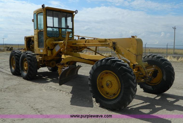 image for item B3920 1966 Caterpillar 12 motor grader
