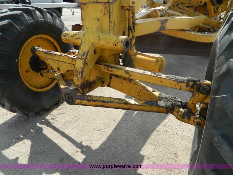image for item B3920 1966 Caterpillar 12 motor grader