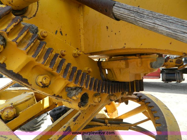 image for item B3920 1966 Caterpillar 12 motor grader