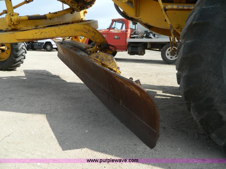 image for item B3920 1966 Caterpillar 12 motor grader