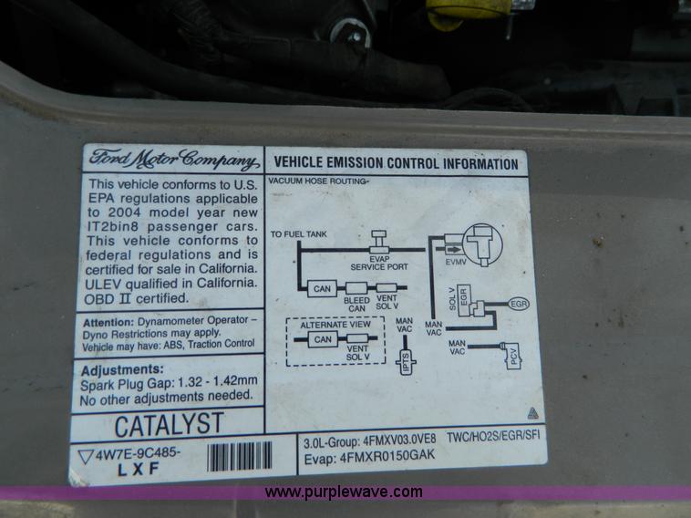 image for item B3936 2004 Ford Taurus SES