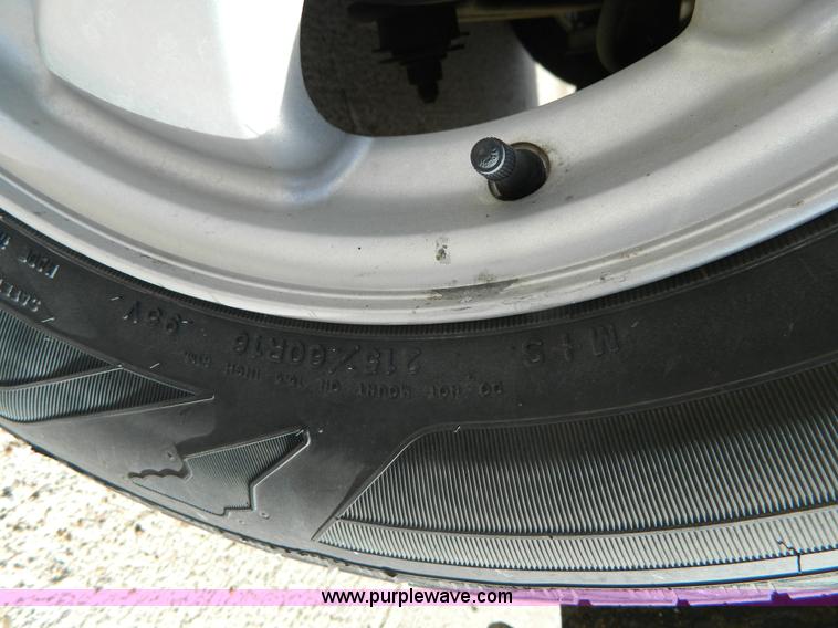 image for item B3937 2007 Ford Taurus SE