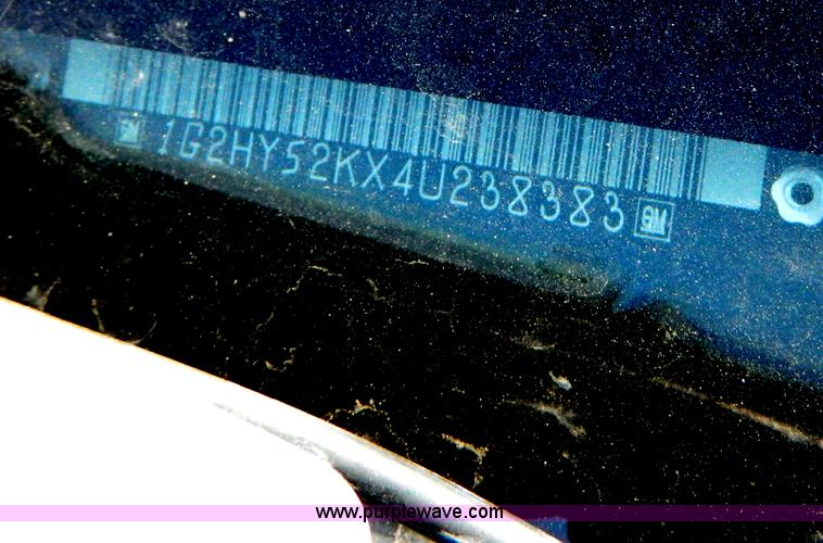 image for item B3939 2004 Pontiac Bonneville SLE