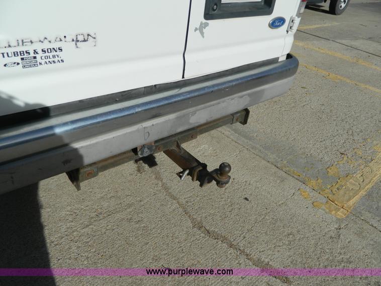 image for item B3941 1994 Ford E350 Super Club Wagon van