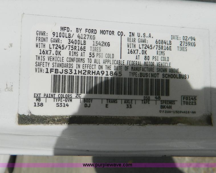 image for item B3941 1994 Ford E350 Super Club Wagon van