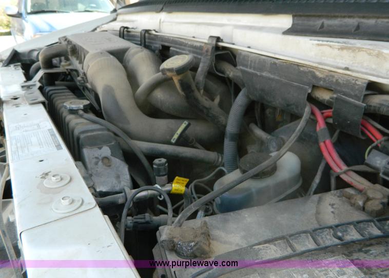 image for item B3941 1994 Ford E350 Super Club Wagon van