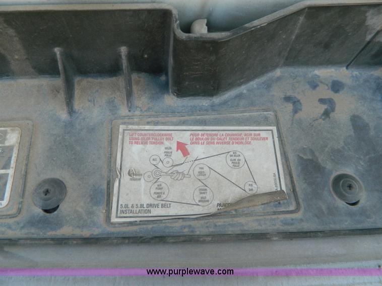 image for item B3941 1994 Ford E350 Super Club Wagon van