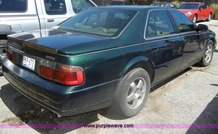 image for item D4465 2000 Cadillac Seville STS