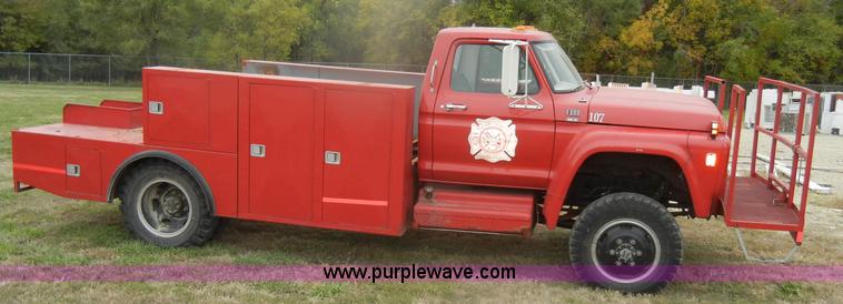 image for item D4808 1979 Ford F600 truck