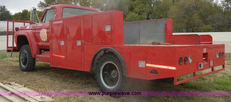 image for item D4808 1979 Ford F600 truck