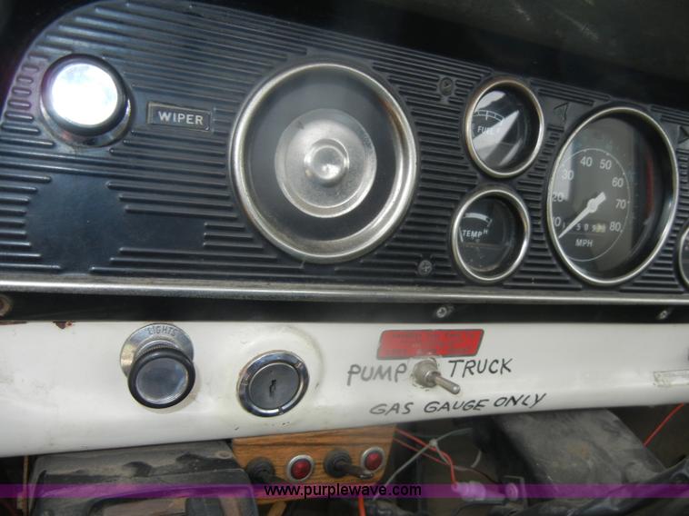 image for item D4808 1979 Ford F600 truck