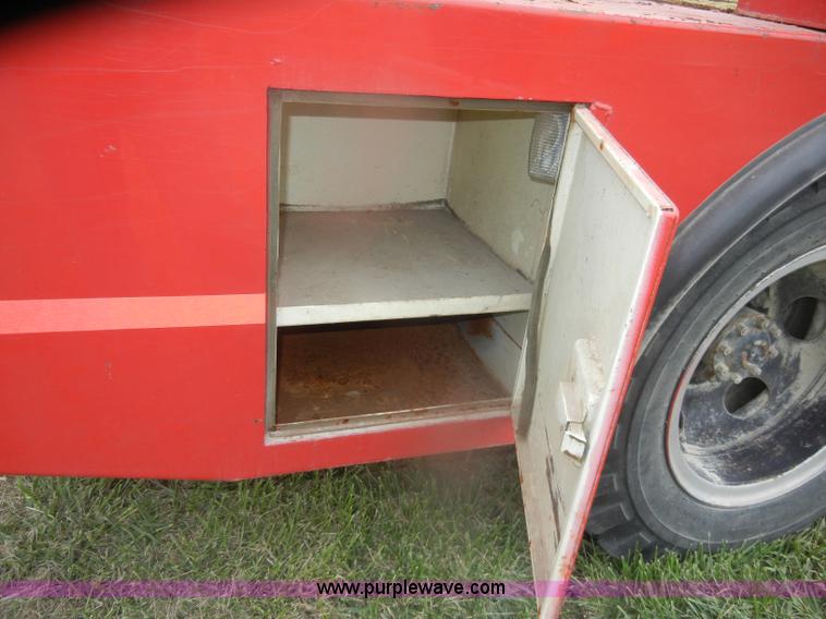 image for item D4808 1979 Ford F600 truck