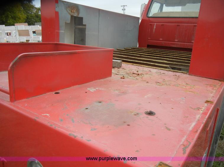 image for item D4808 1979 Ford F600 truck