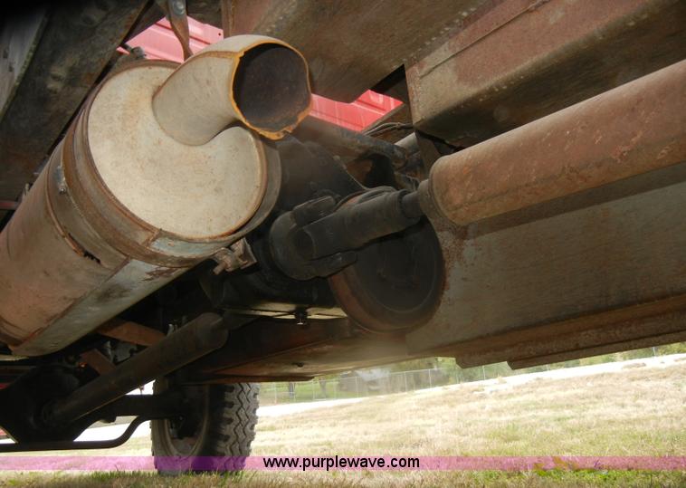 image for item D4808 1979 Ford F600 truck