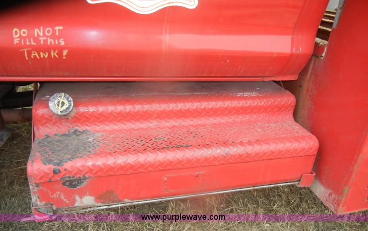 image for item D4808 1979 Ford F600 truck