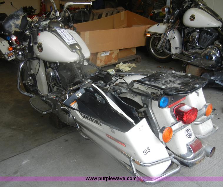 image for item D4811 2008 Harley Davidson FLHTPI motorcycle