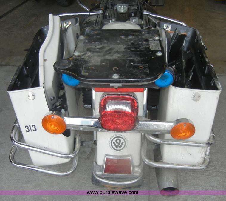 image for item D4811 2008 Harley Davidson FLHTPI motorcycle