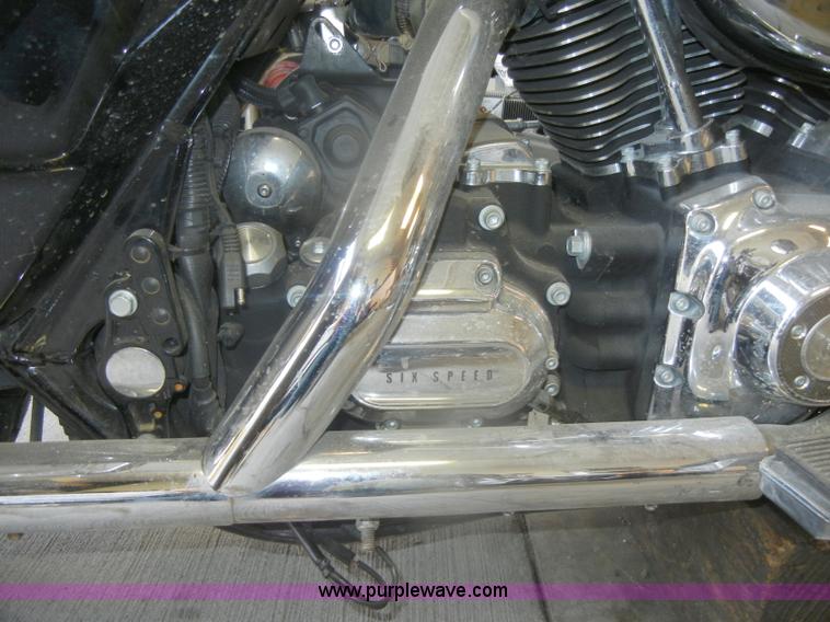 image for item D4811 2008 Harley Davidson FLHTPI motorcycle