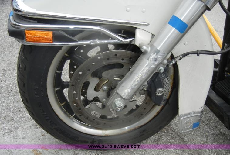 image for item D4812 2008 Harley Davidson FLHTPI motorcycle