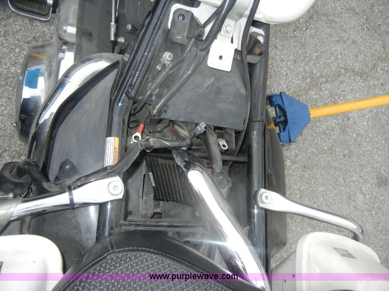 image for item D4812 2008 Harley Davidson FLHTPI motorcycle