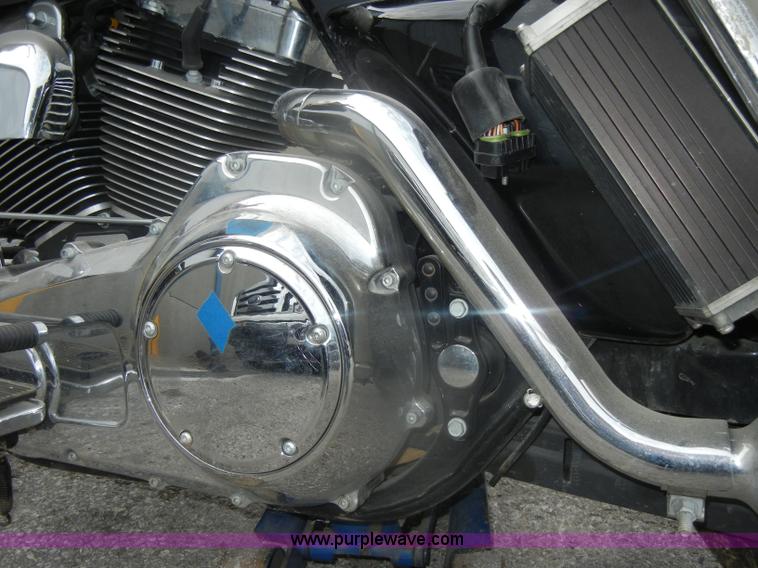 image for item D4812 2008 Harley Davidson FLHTPI motorcycle