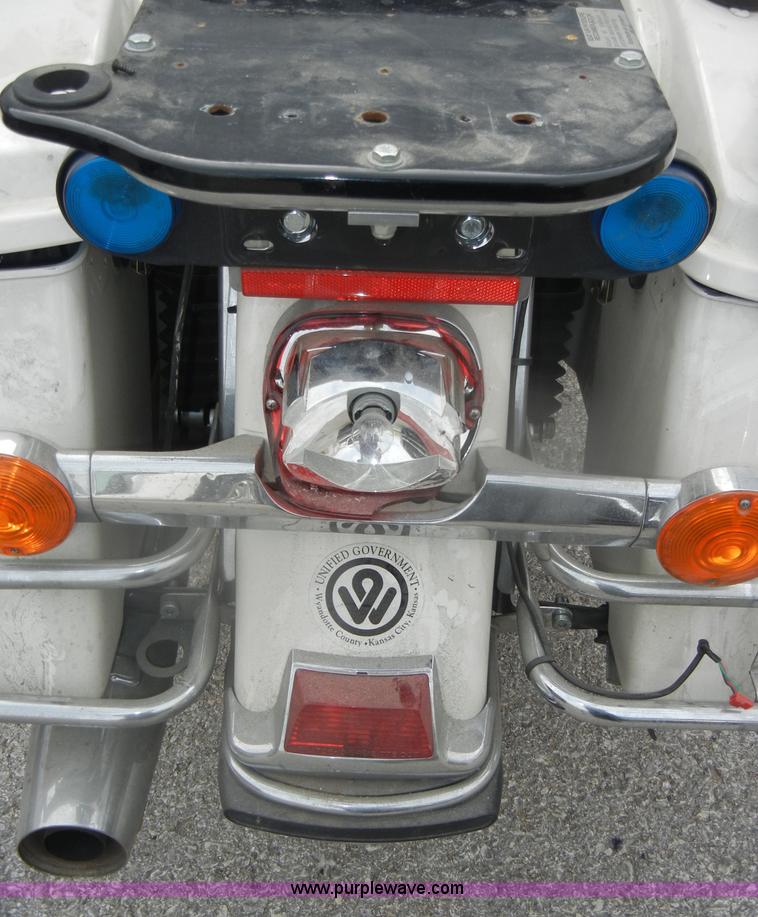 image for item D4812 2008 Harley Davidson FLHTPI motorcycle