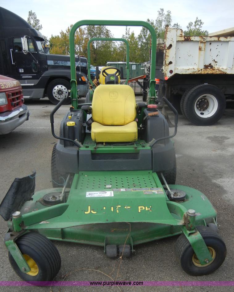 image for item D4813 John Deere 997 Z-Trak lawn mower