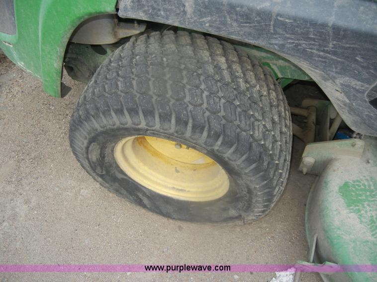 image for item D4813 John Deere 997 Z-Trak lawn mower