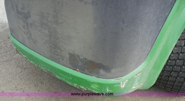 image for item D4813 John Deere 997 Z-Trak lawn mower