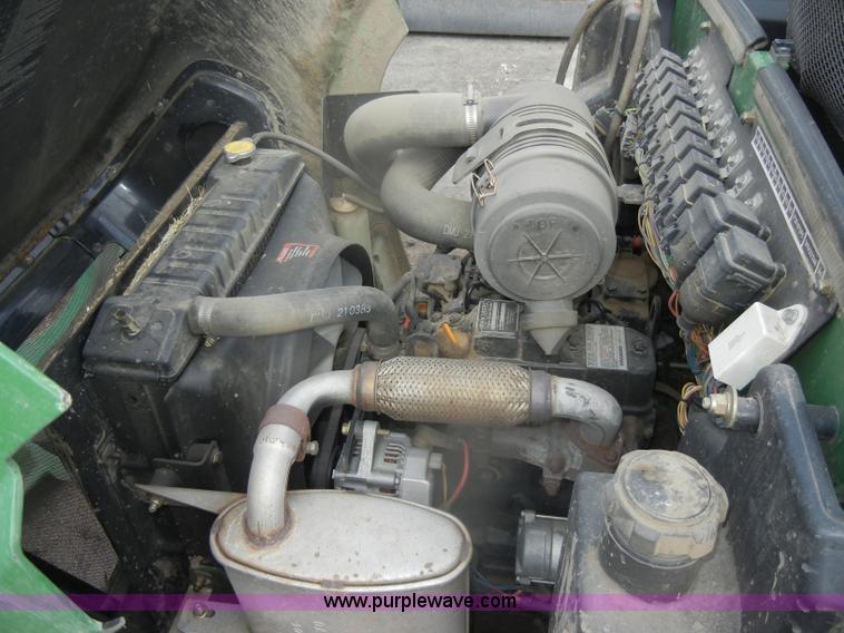 image for item D4813 John Deere 997 Z-Trak lawn mower