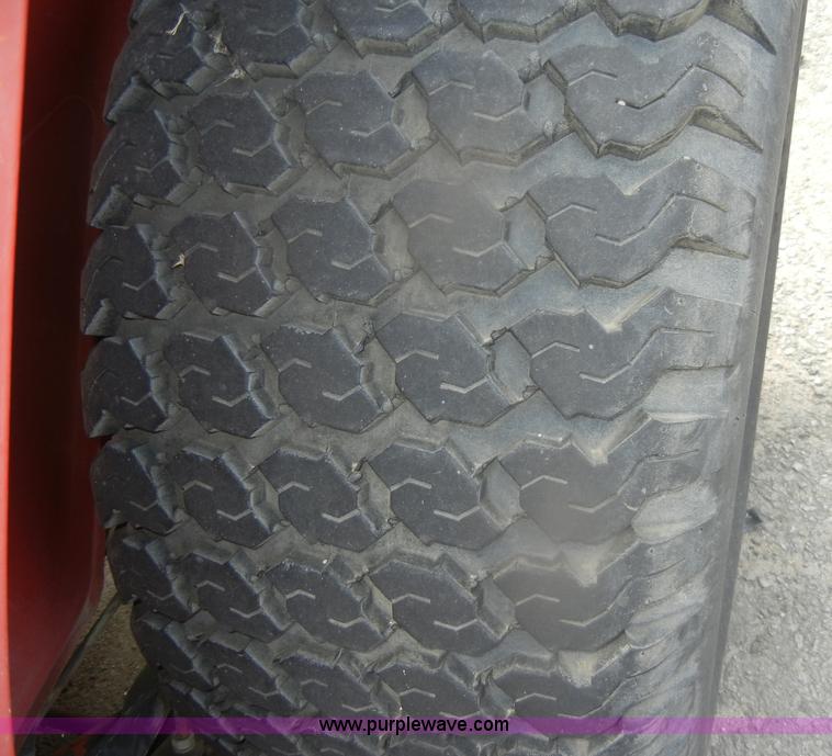 image for item D4817 Case IH 1130 lawn tractor