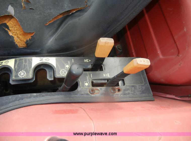 image for item D4817 Case IH 1130 lawn tractor