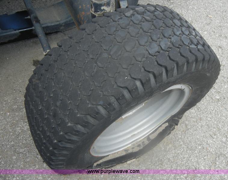 image for item D4817 Case IH 1130 lawn tractor