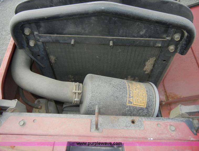 image for item D4817 Case IH 1130 lawn tractor