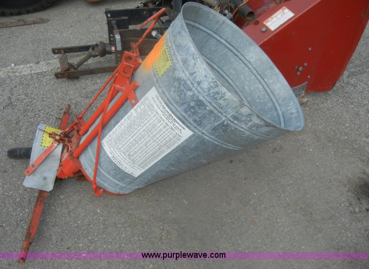 image for item D4817 Case IH 1130 lawn tractor