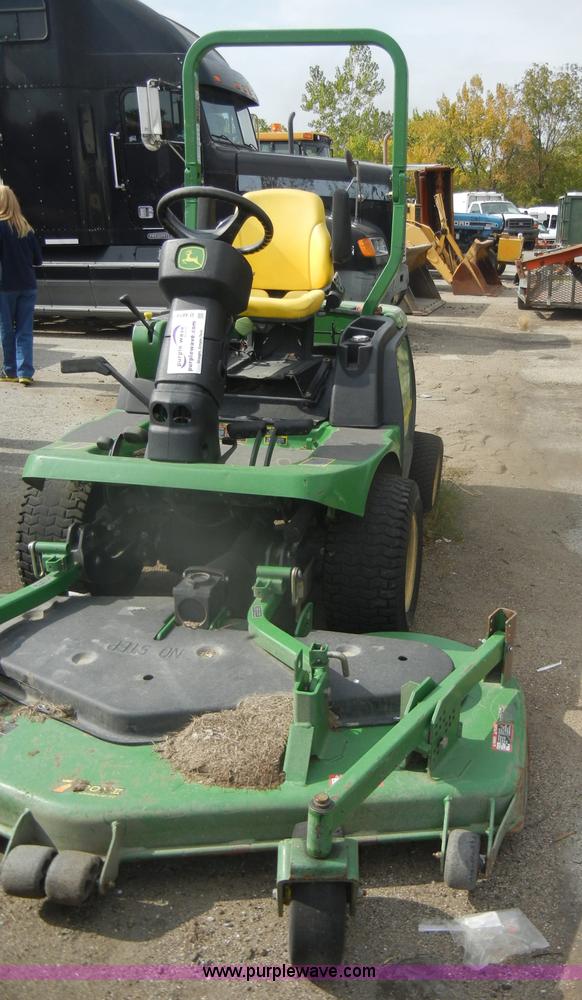 image for item D4818 John Deere 1445 Series II ZTR lawn mower