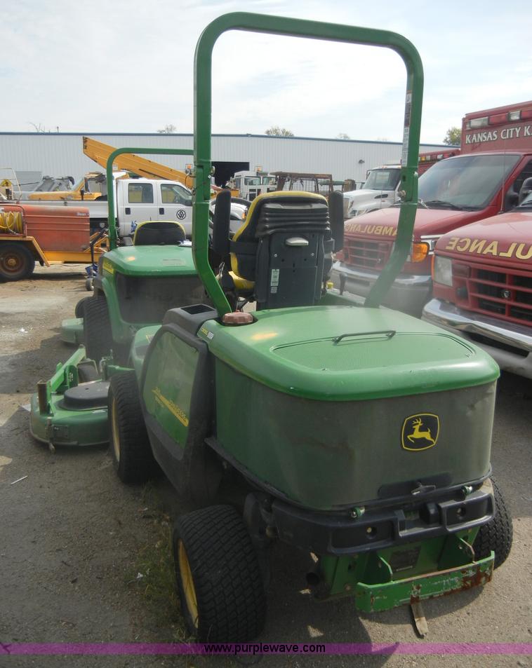 image for item D4818 John Deere 1445 Series II ZTR lawn mower