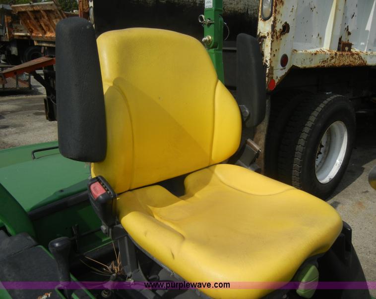 image for item D4818 John Deere 1445 Series II ZTR lawn mower