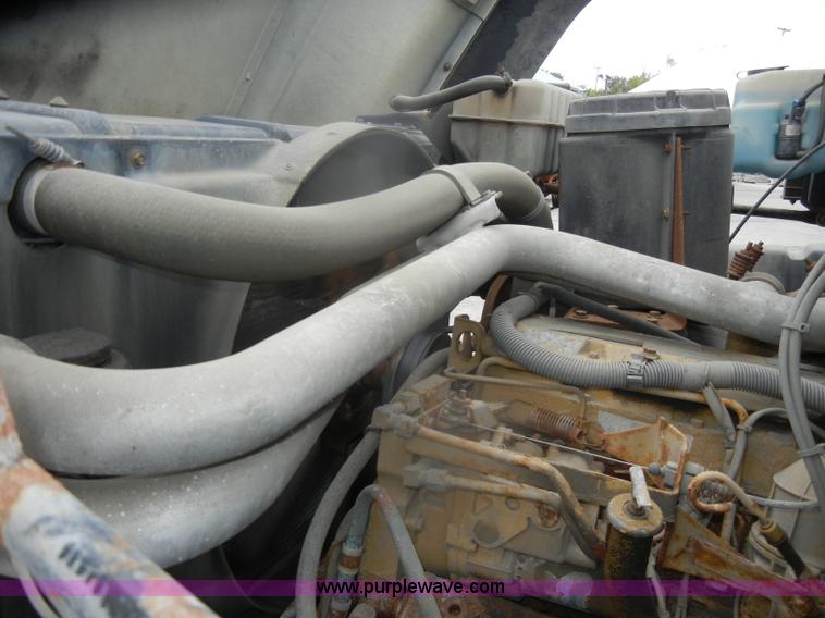 image for item D4843 1997 GMC C8500 dump truck