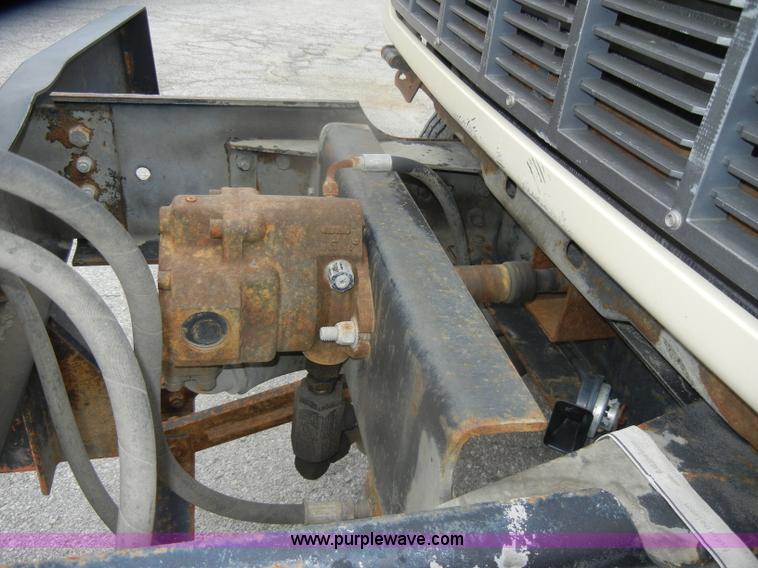 image for item D4843 1997 GMC C8500 dump truck