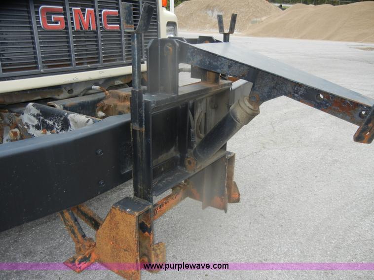 image for item D4843 1997 GMC C8500 dump truck