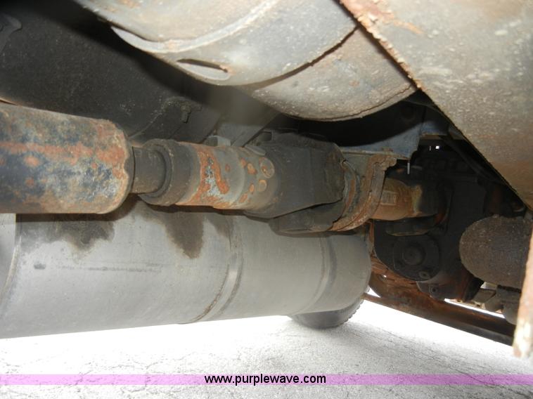 image for item D4843 1997 GMC C8500 dump truck