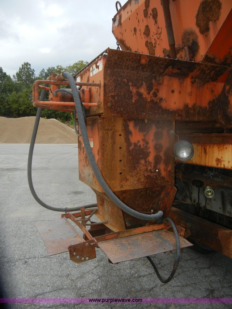 image for item D4843 1997 GMC C8500 dump truck