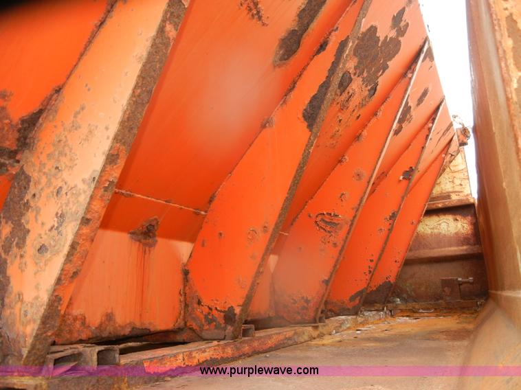 image for item D4843 1997 GMC C8500 dump truck