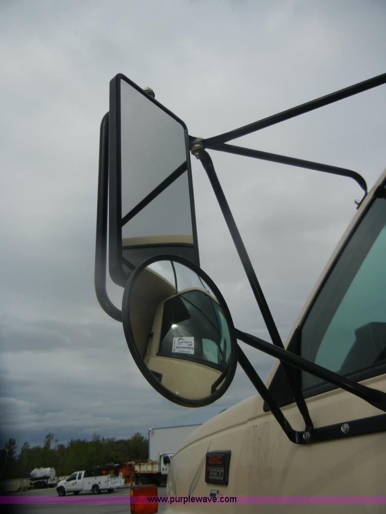 image for item D4843 1997 GMC C8500 dump truck