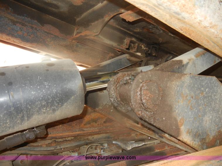 image for item D4843 1997 GMC C8500 dump truck